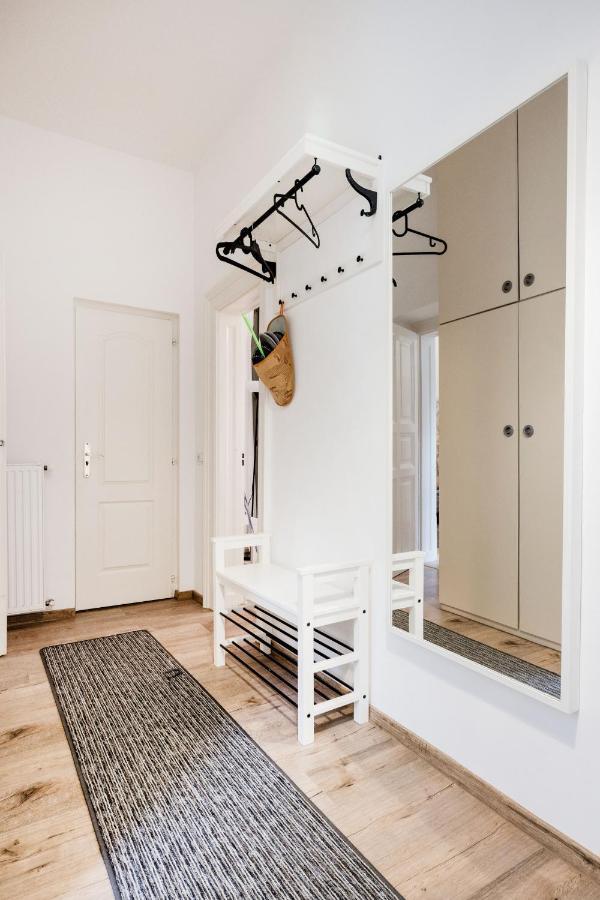Lavender Apartment Budapest Exterior foto